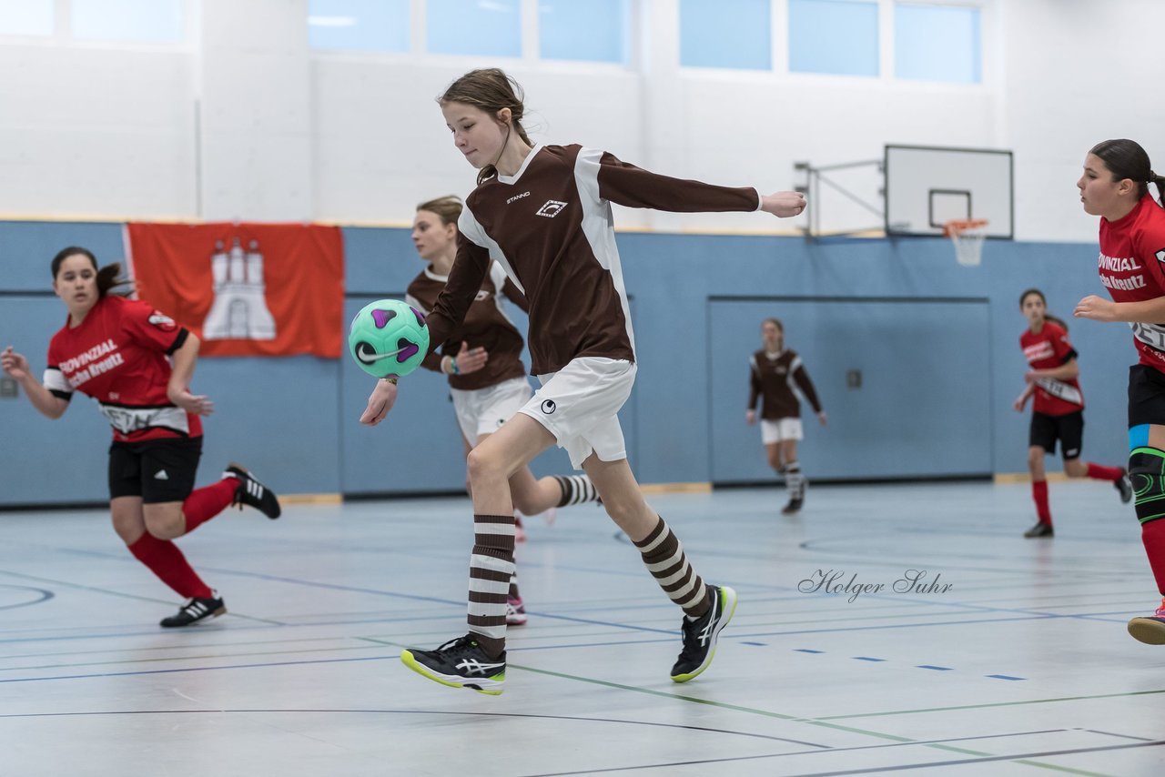 Bild 52 - C-Juniorinnen 2 Loewinnen Cup